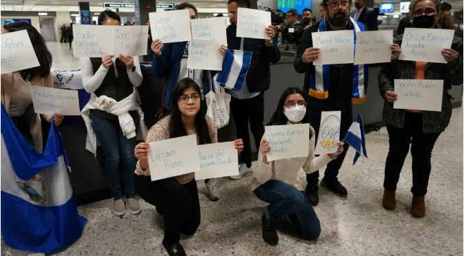 HRW: Ocho nicaragüenses despojados de nacionalidad están en riesgo de deportación en EEUU