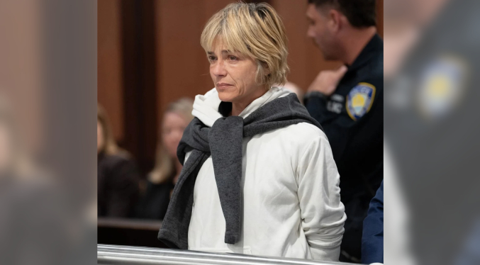 La actriz Selma Blair es arrestada y hospitalizada tras incidente en un vuelo