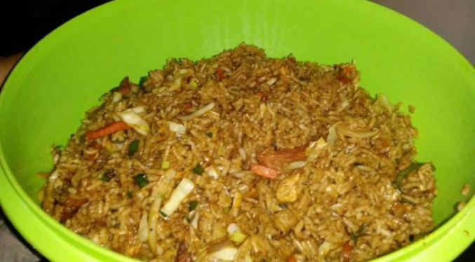 Intoxicadas 20 personas por comer arroz chino en Anzoátegui
