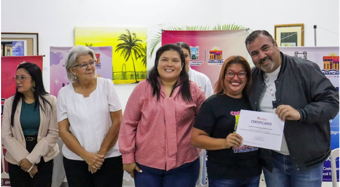Alcaldía de Maracaibo certificó en oficios socioproductivos a 270 integrantes del Poder Popular