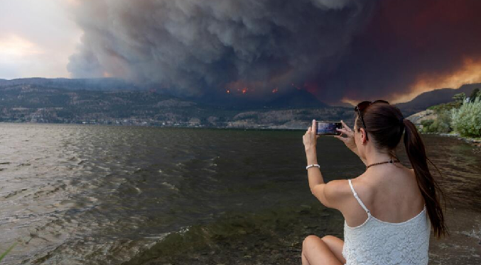 Jóvenes inician un juicio histórico en Canadá por la acción climática