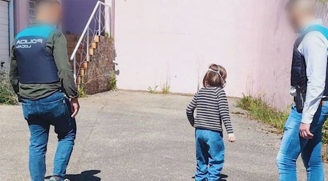 Pareja de Los Ángeles es acusada de abusar de 14 niños nacidos por gestación subrogada