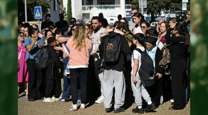 Detienen a un adolescente en Francia por disparar con una escopeta en su centro de secundaria