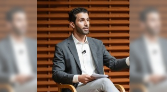 Acusan a un empleado saudita de colocar un micrófono en la sede de OpenAI