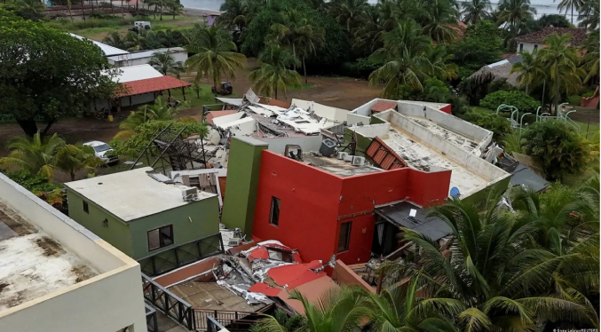 Panamá anuncia $61 millones de dólares para reparar hospitales dañados por sismo